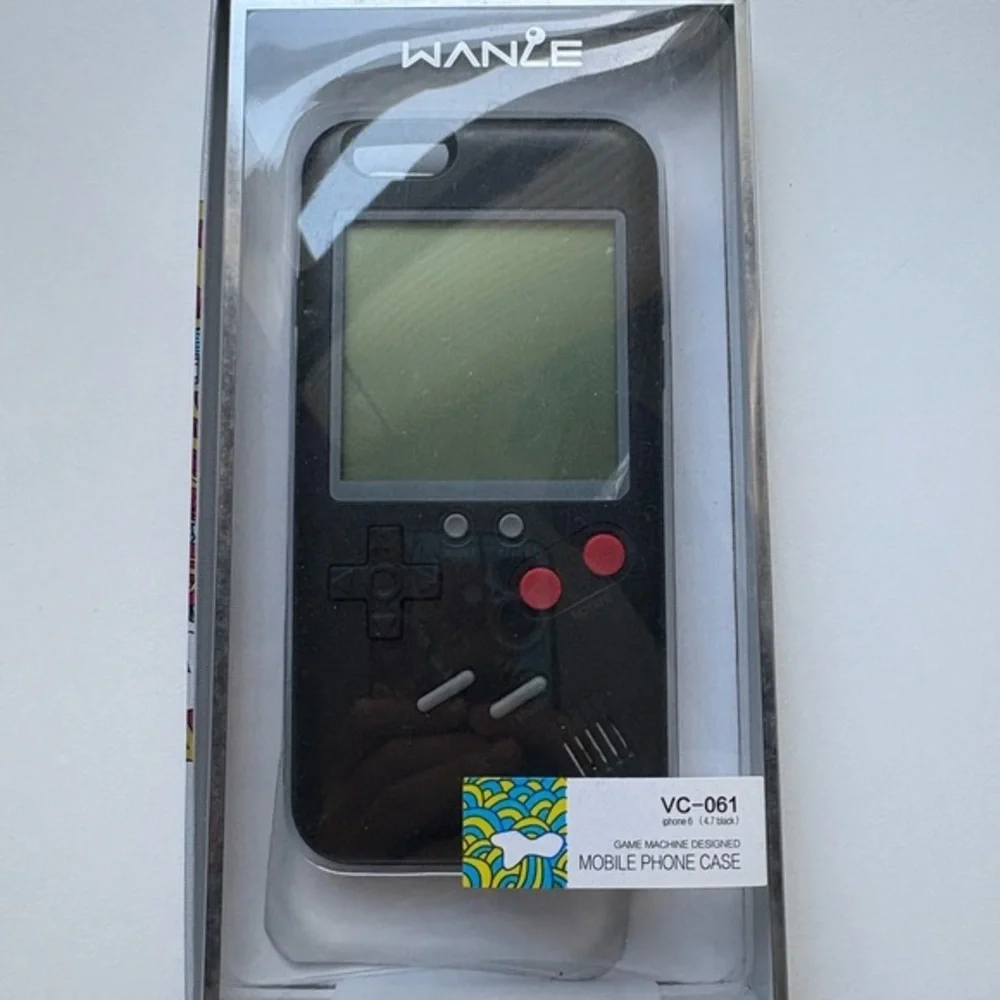 Game Boy Style iPhone 6 Case – Playable Retro Games – Battery‎ Powered mint